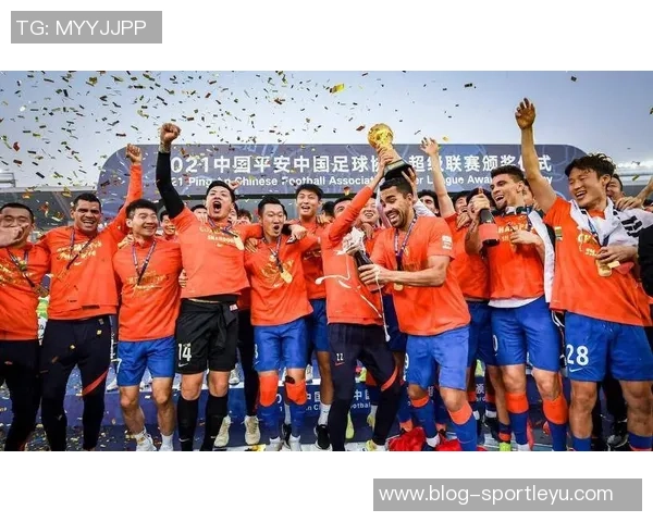 石柯出战136次为山东泰山夺3冠正式转会加盟云南玉昆开启新征程